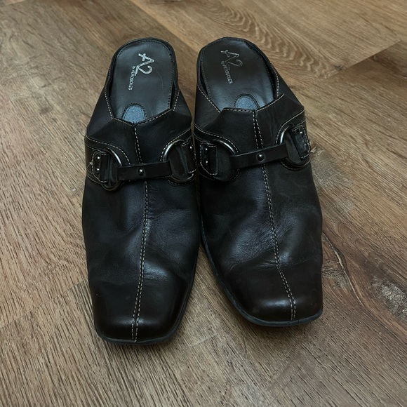 Woman’s A2 by Aerosoles Leather Heels - Picture 1 of 4